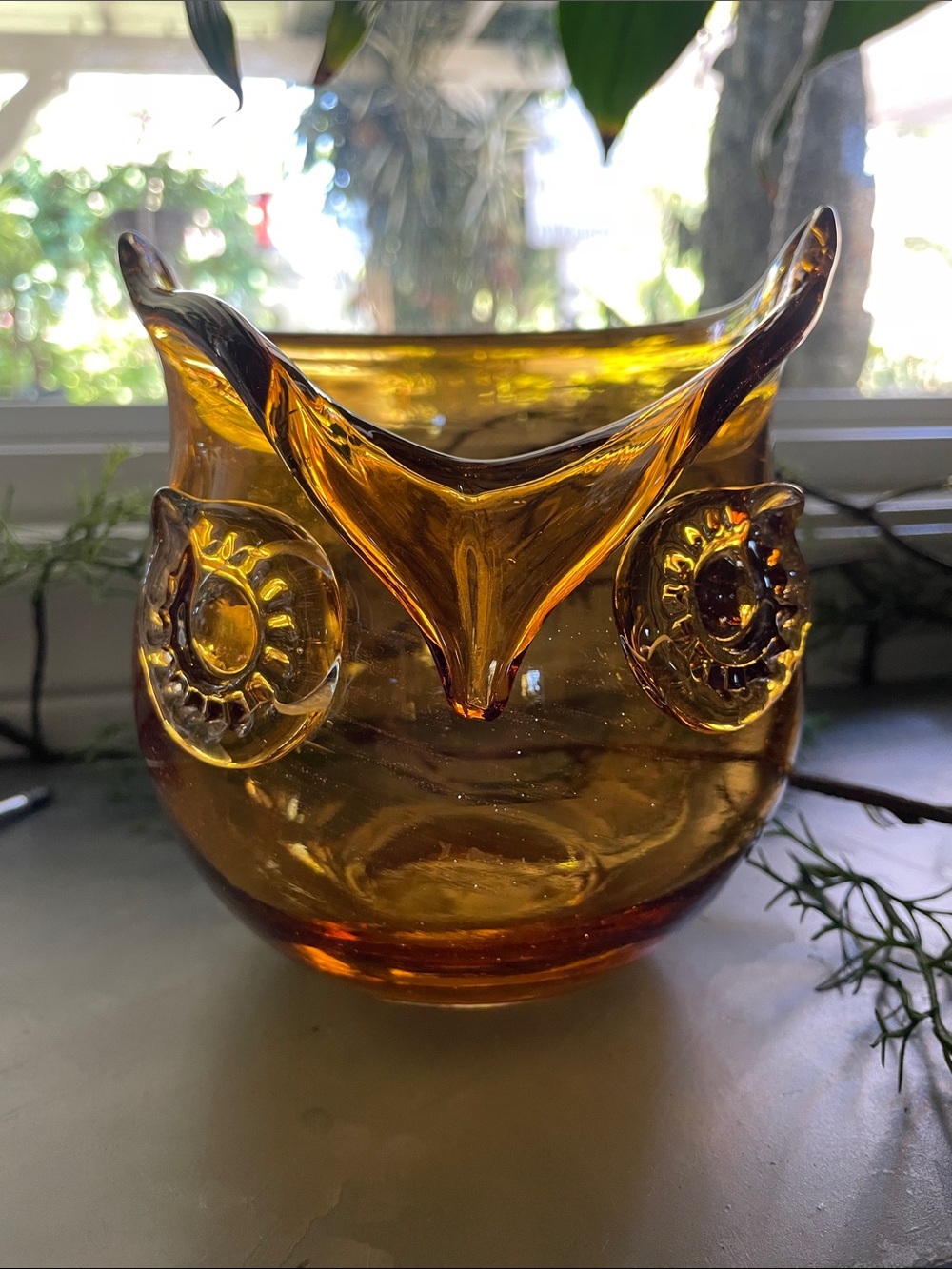 Pier 1 Artist Collection Amber Handblown Glass Owl Vase Gold Swirls Mid Century